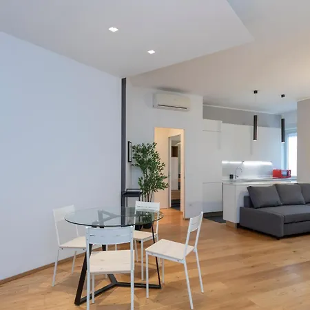 I-host - Bronzino 7 * Milaan